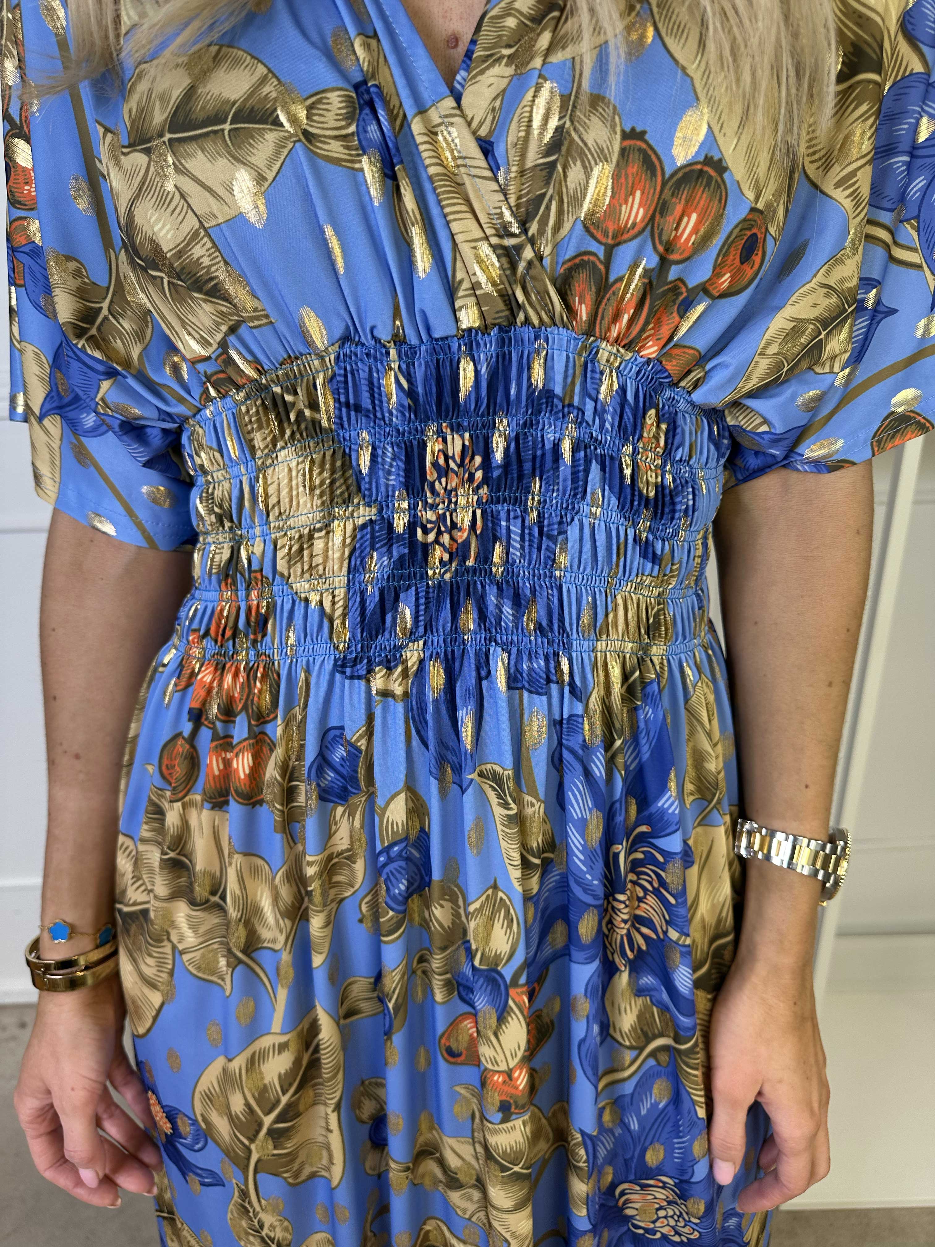 Pams Berry - Lang elastisk kjole med smock i livet